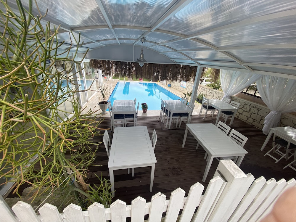 Alacati Eldoris Otel 42/50