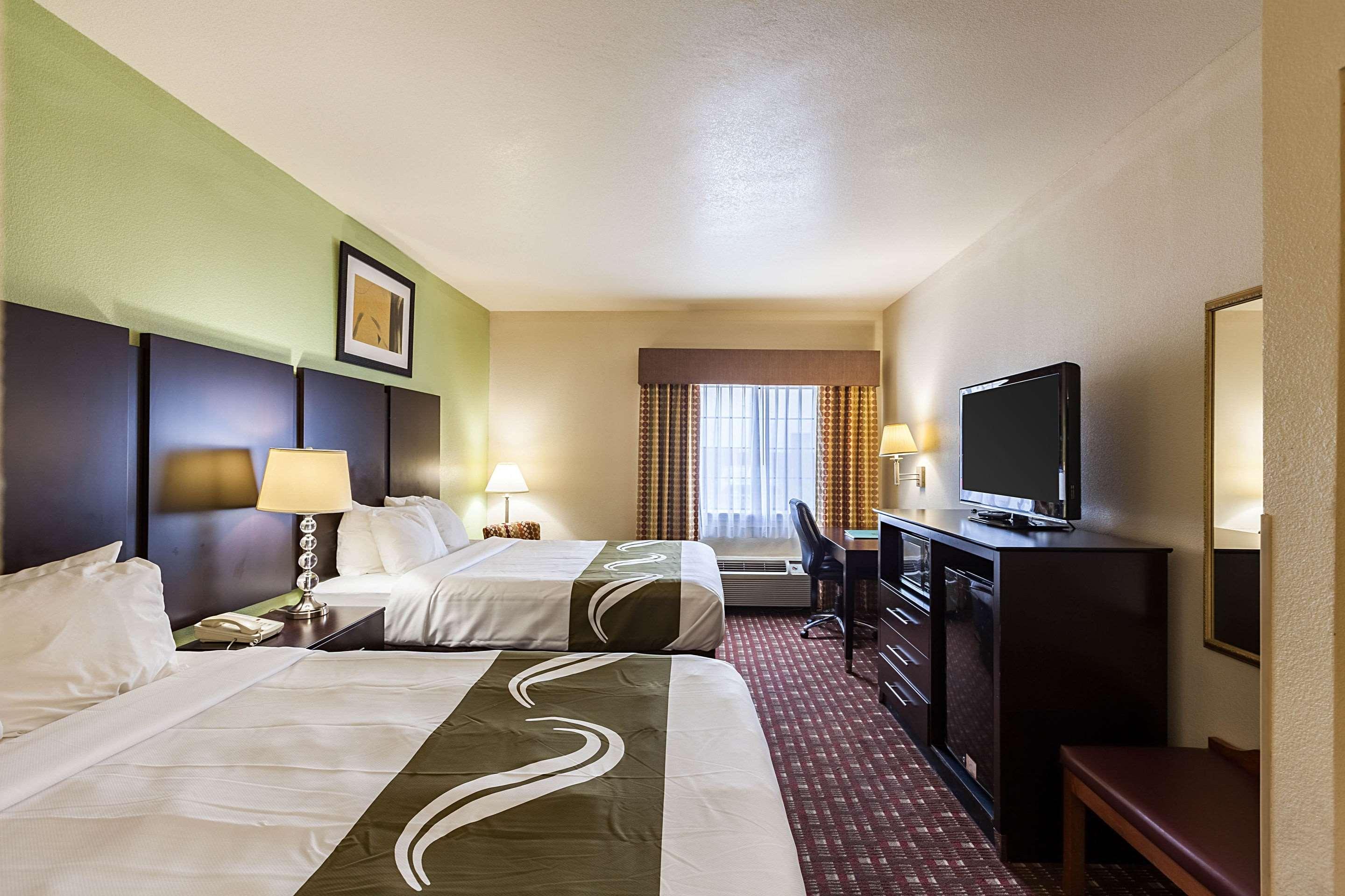 ROOM, 2 QUEEN BEDS