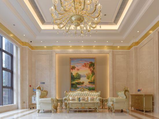 Vienna International Hotel (Zhongshan Lihe Plaza Xingzhong Road Store) 50/58