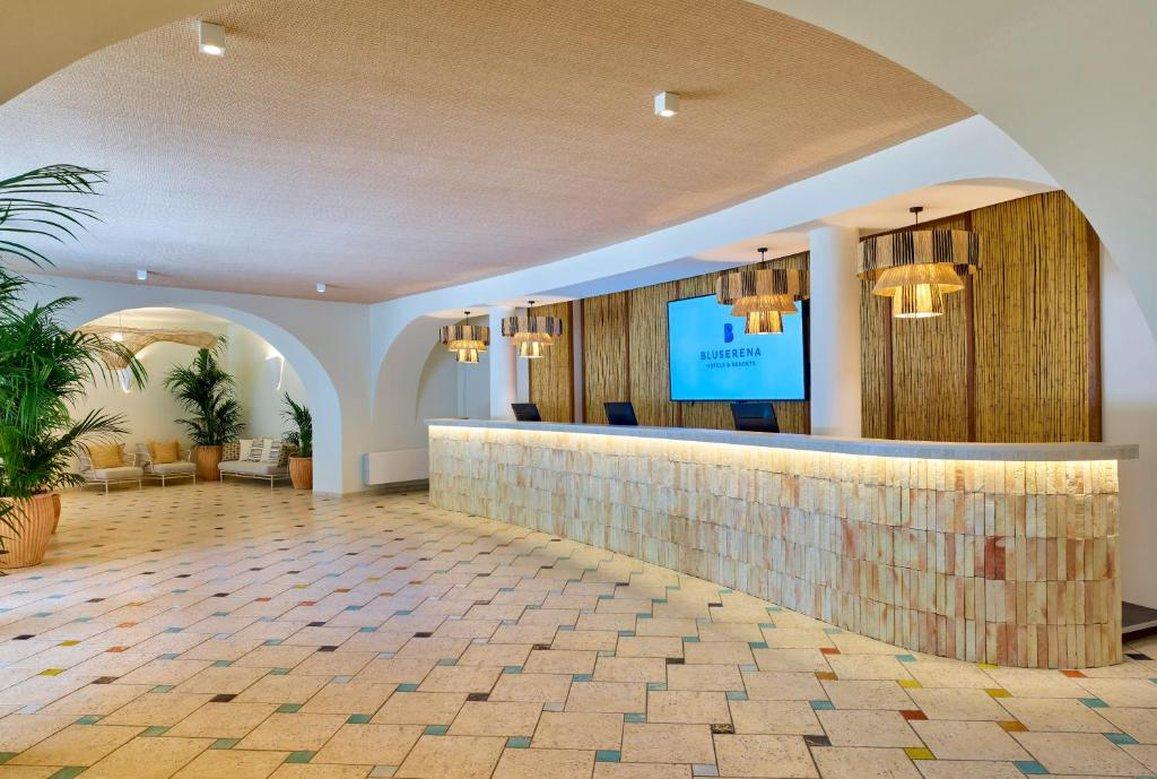 Lobby at Calaserena Resort, QUARTU SANT ELENA