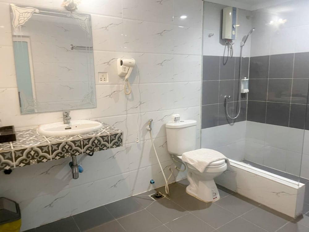 Best Central Point Hotel 72/72
