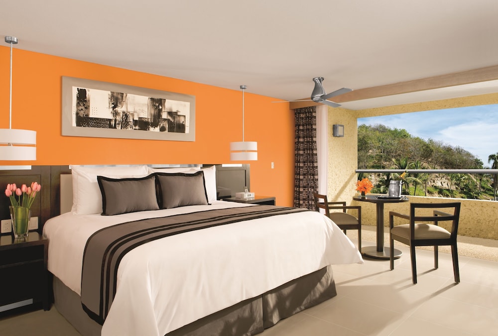 Preferred Club, Deluxe, King Bed, Ocean Front، Dreams Huatulco Resort Spa All Inclusive 4/8