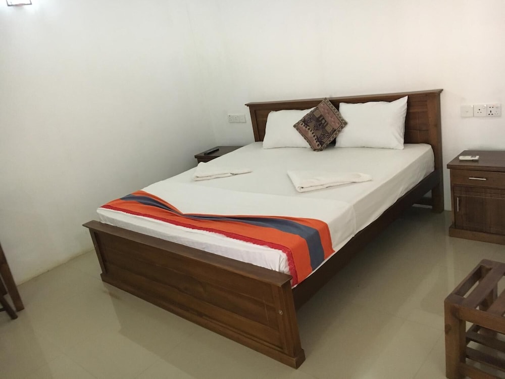 Alikele Hotel Sigiriya 5/40