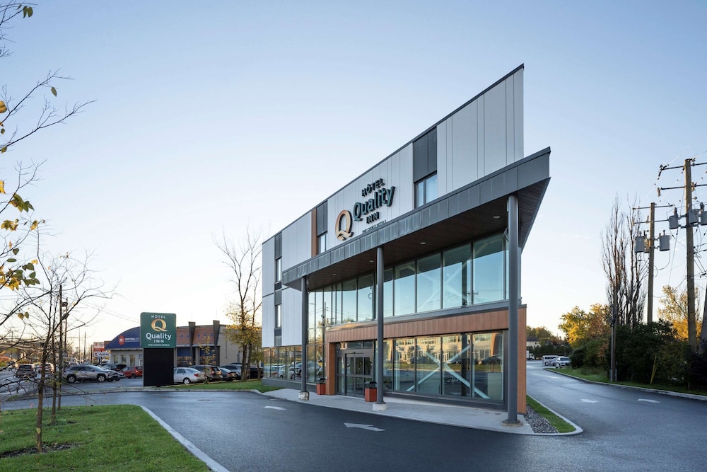 Quality Inn Quebec City 4/60