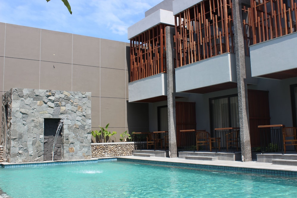 Grand Laguna Hotel And Villa 29/34