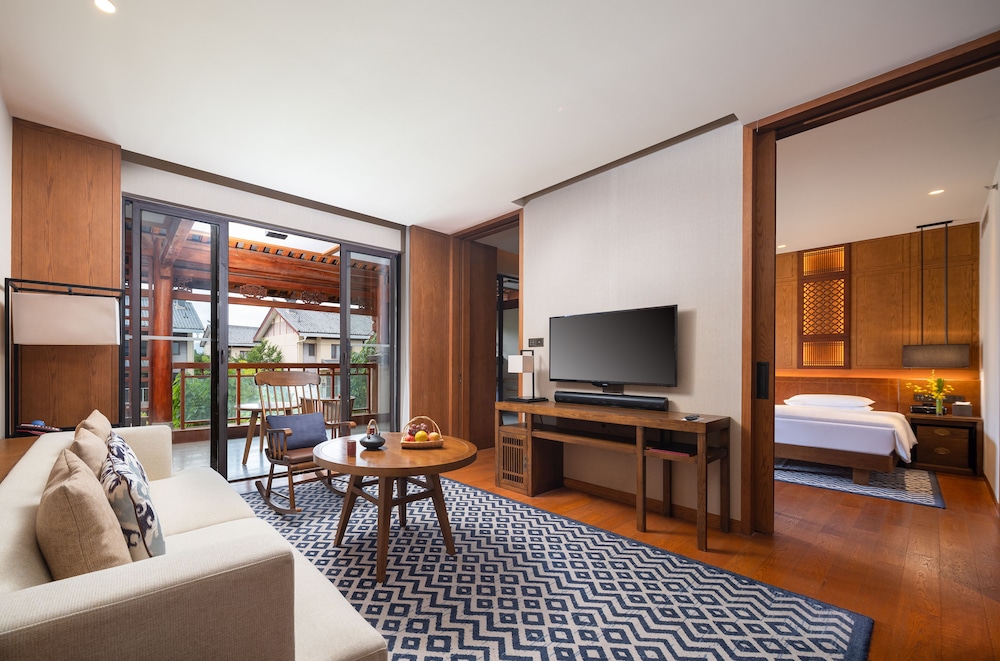 Jinmao Purelax Lijiang, The Unbound Collection By Hyatt 51/70