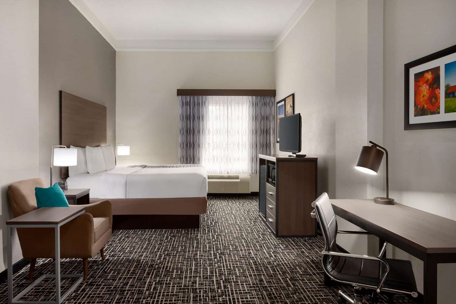 La Quinta Inn & Suites by Wyndham I-20 Longview South 38/43
