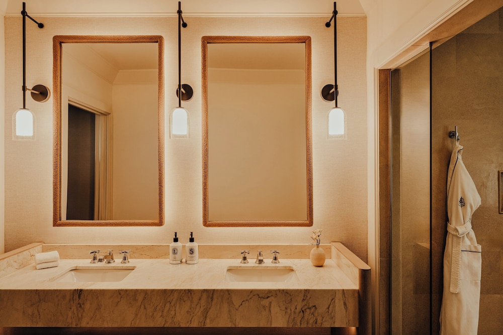 1 Bedroom, Suite, King Bed, Ocean Front, Balcony، Four Seasons Resort and Residences Puerto Rico 6/6