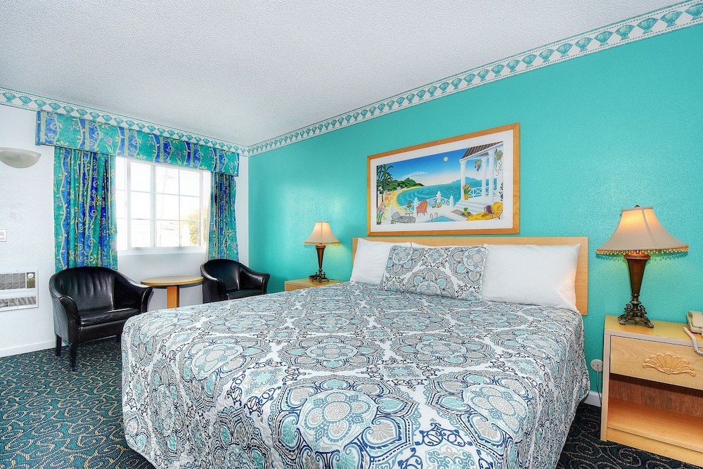 Morro Bay Sandpiper Inn 30/48