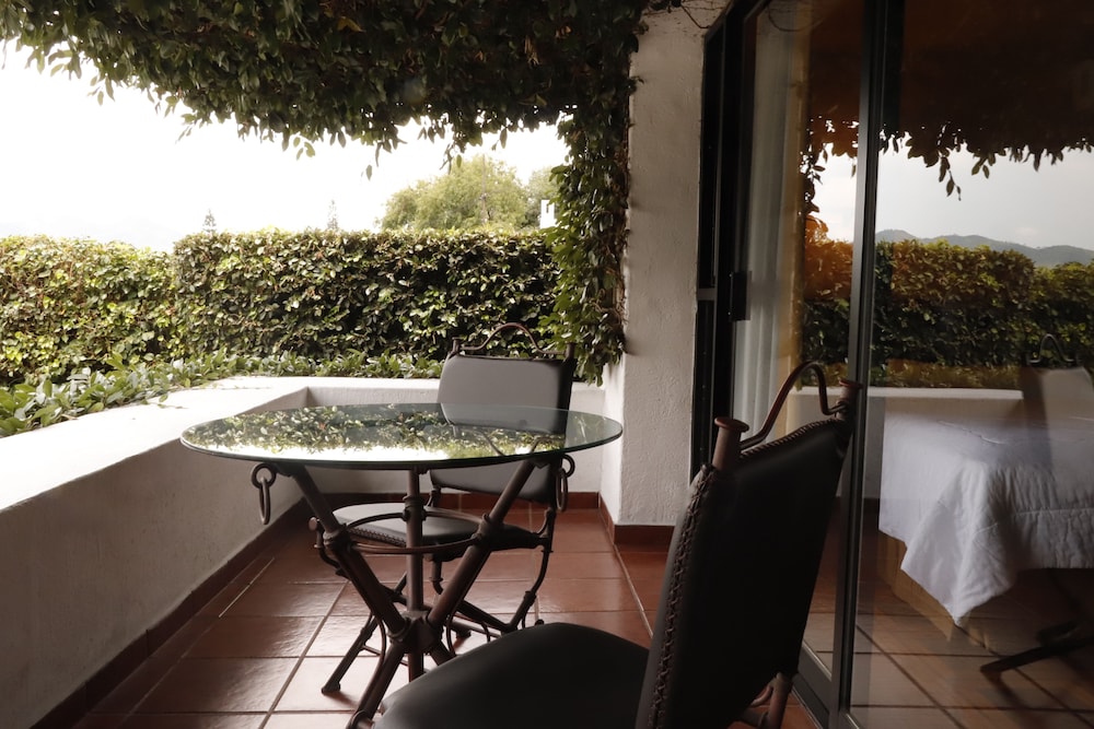 Casa de La Loma Hotel 57/67