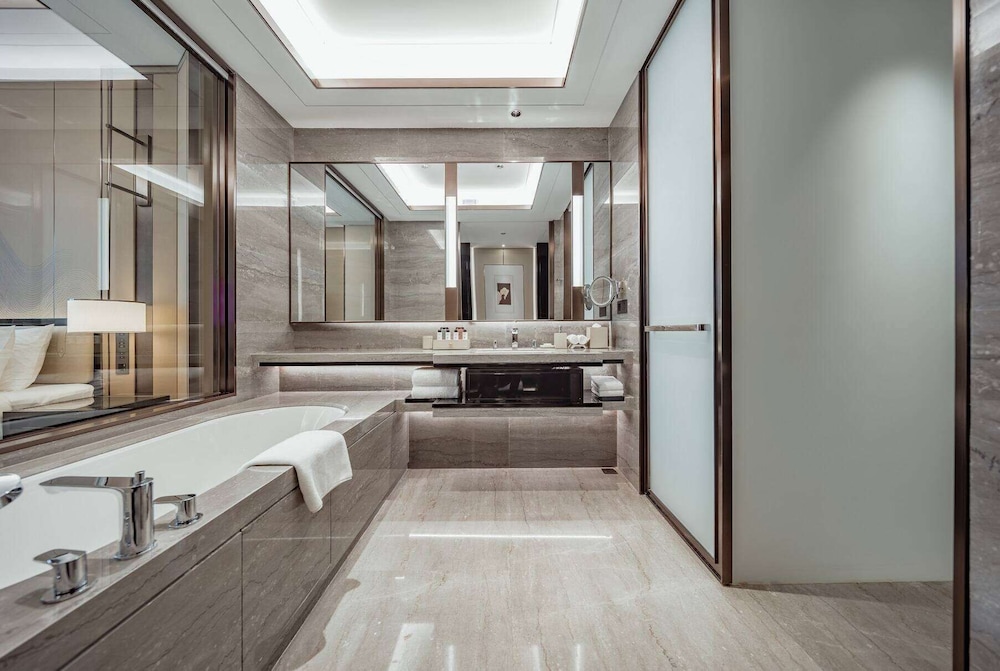 Wyndham Nanning Binyang 48/50