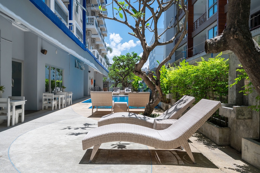 Kokotel Pattaya South Beach (ex Neta Resort Pattaya) 67/69