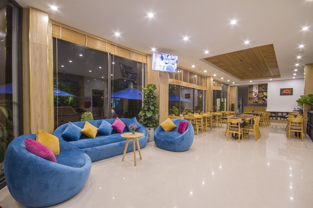 King House Villa Hotel 5/72