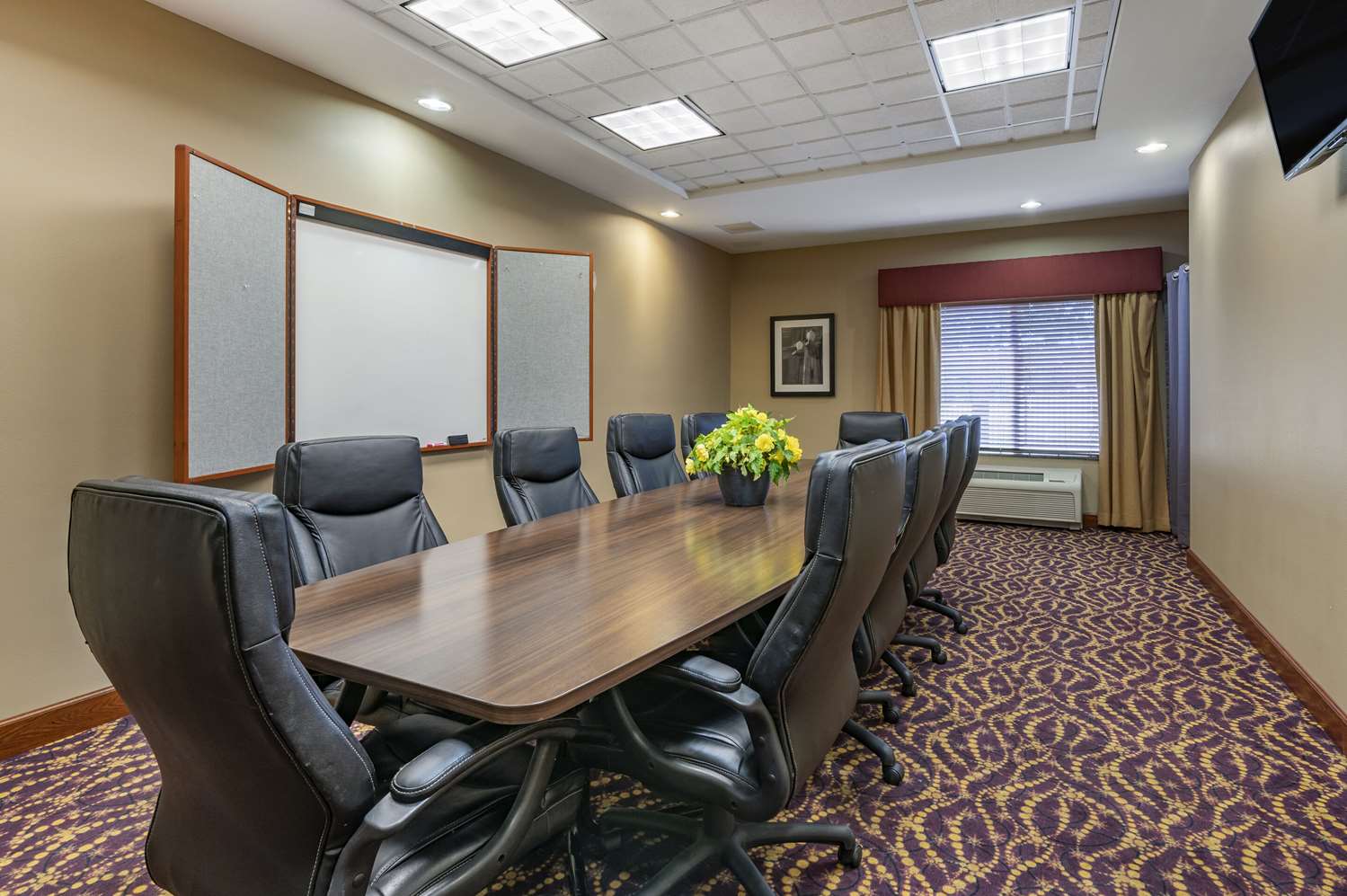 Comfort Suites Urbana Champaign University Area 11/19