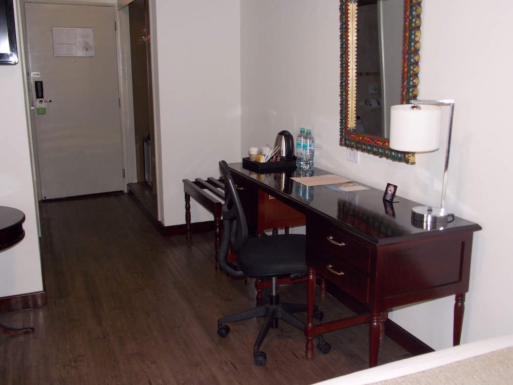 Wyndham Costa Del Sol Cusco 68/79