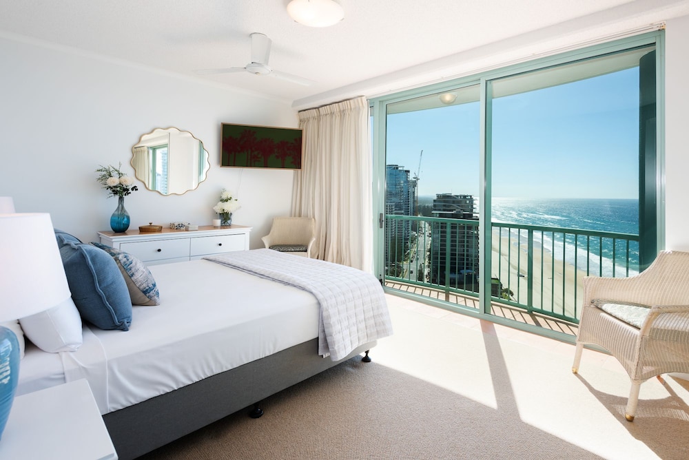 3 Bedrooms, Sub, Penthouse, 2 Queen and Twin Beds, Sky View