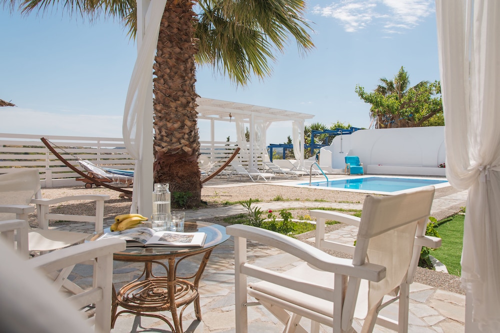 Alexandros Village 20/50