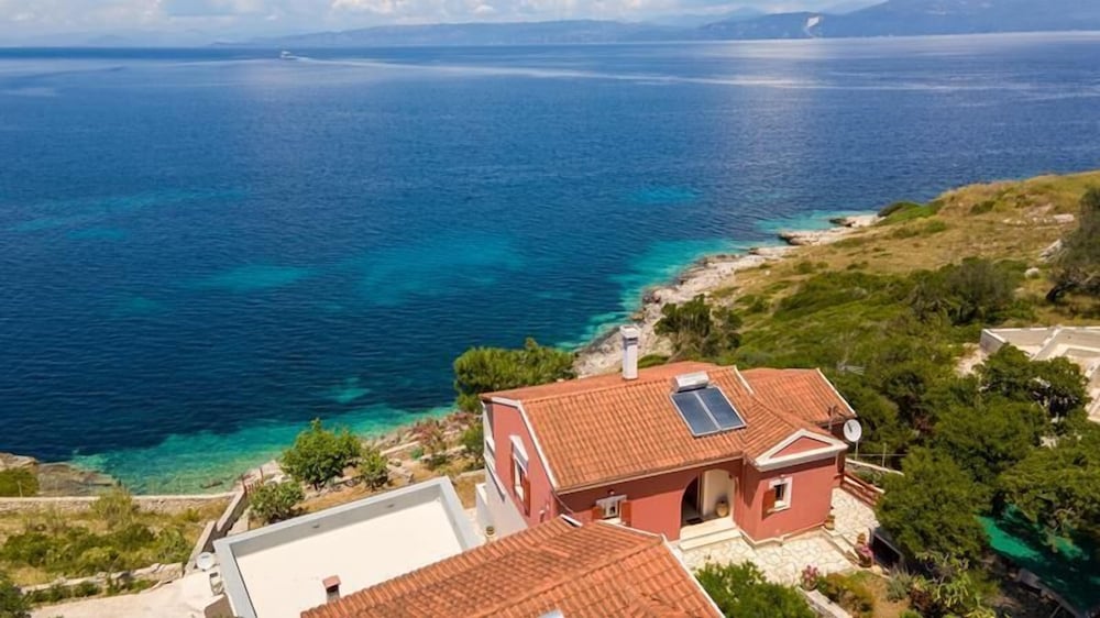 Paxos Sunrise 37/50
