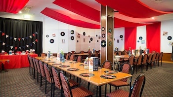 Grand Tasman Hotel 41/65