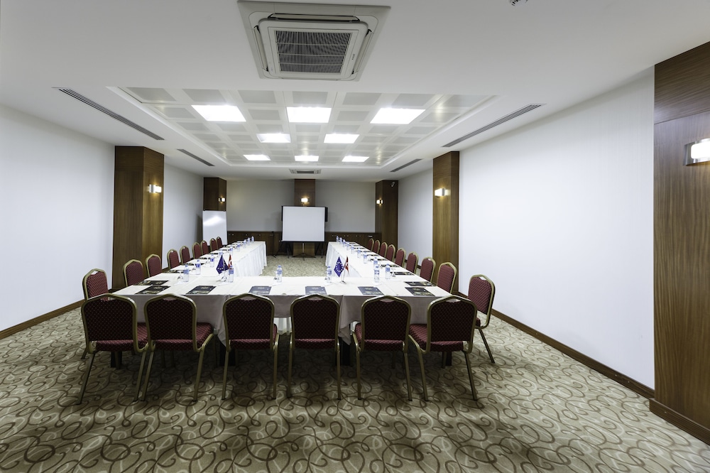 Dilek Kaya Hotel Special Class 62/71