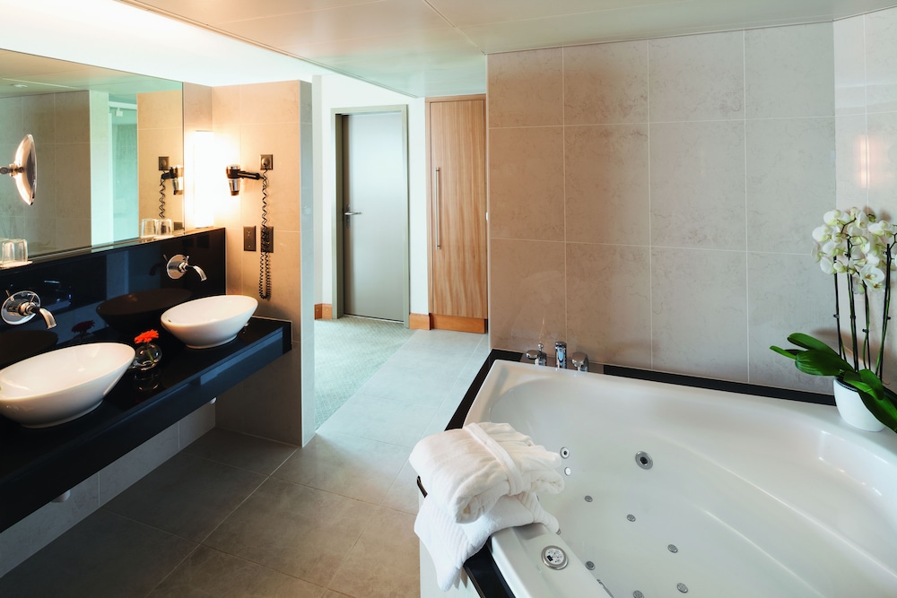 MOVENPICK HOTEL LAUSANNE 79/79