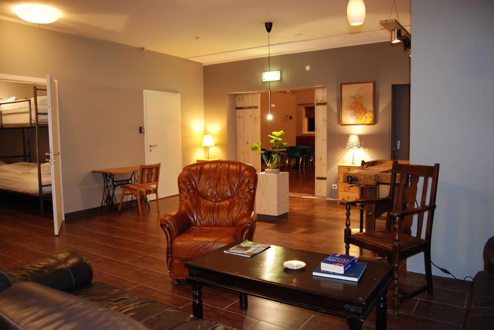 Tehusi Hostel 30/50