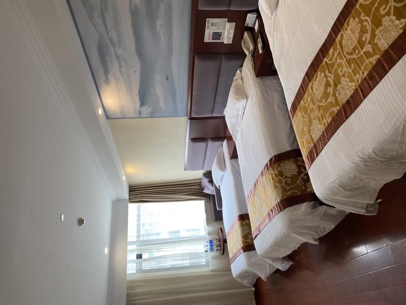 GreenTree Inn Shanghai JinShan Wanda Plaza Longxiang Road Express Hotel 24/64