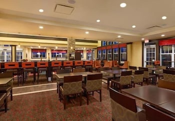 Residence Inn Long Island Islip/Courthouse Complex 24/35