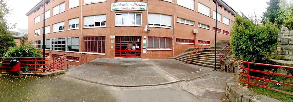 Albergue Jaca 41/44