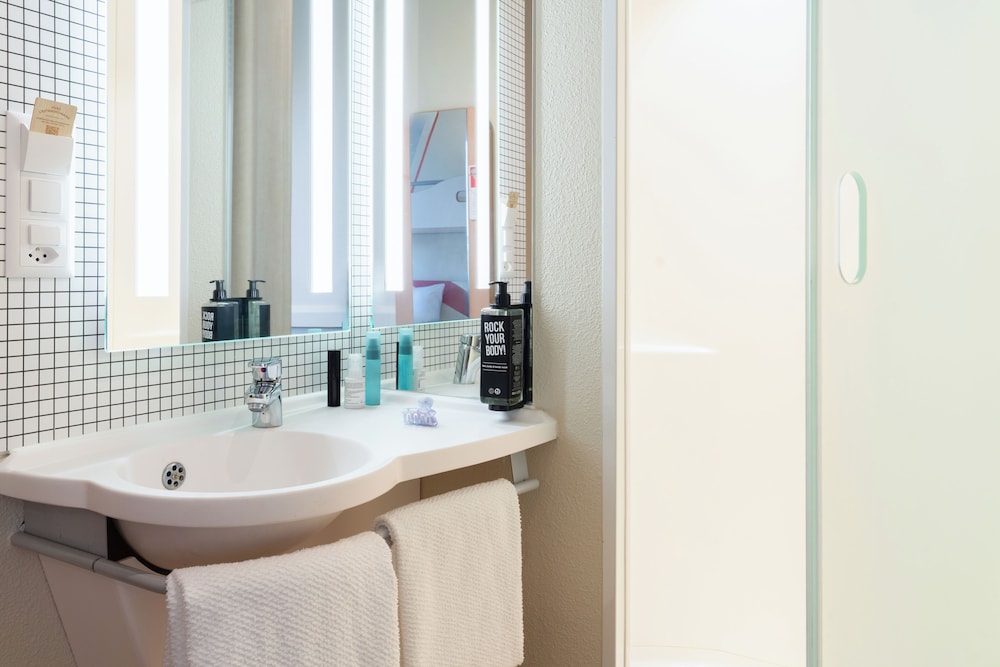 Ibis Budget Geneve Petit Lancy 66/69