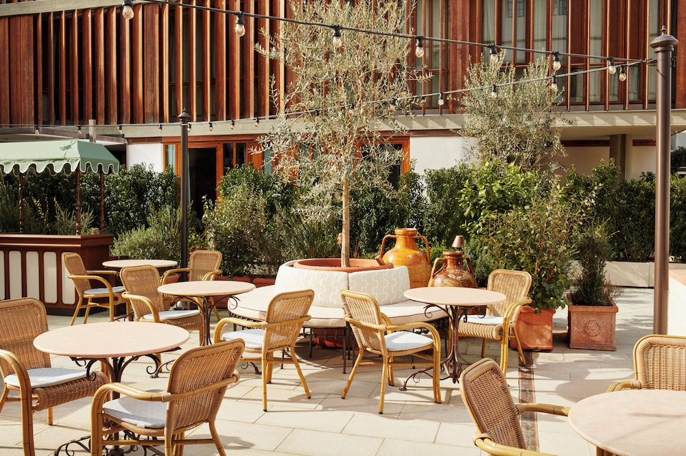 The Hoxton Florence 55/63