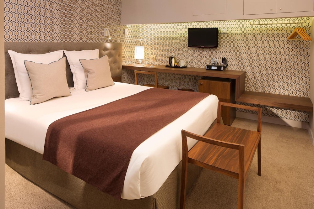 HOTEL SOPHIE GERMAIN 11/50