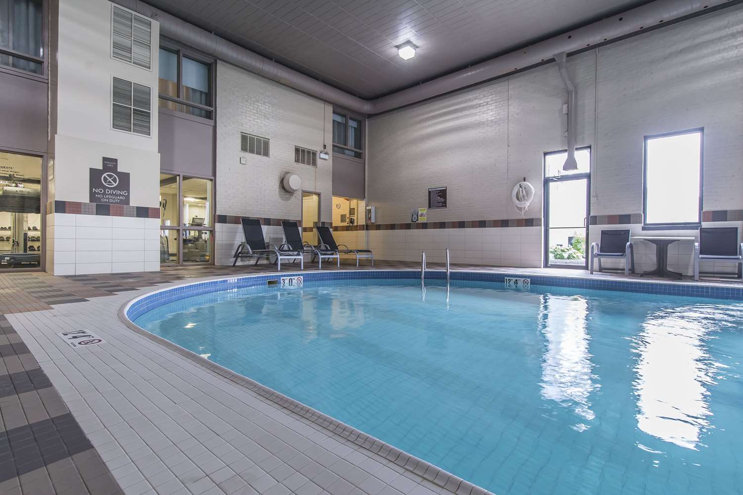 Quattro Hotel And Conference Centre An Ascend Hotel Collection 5/16