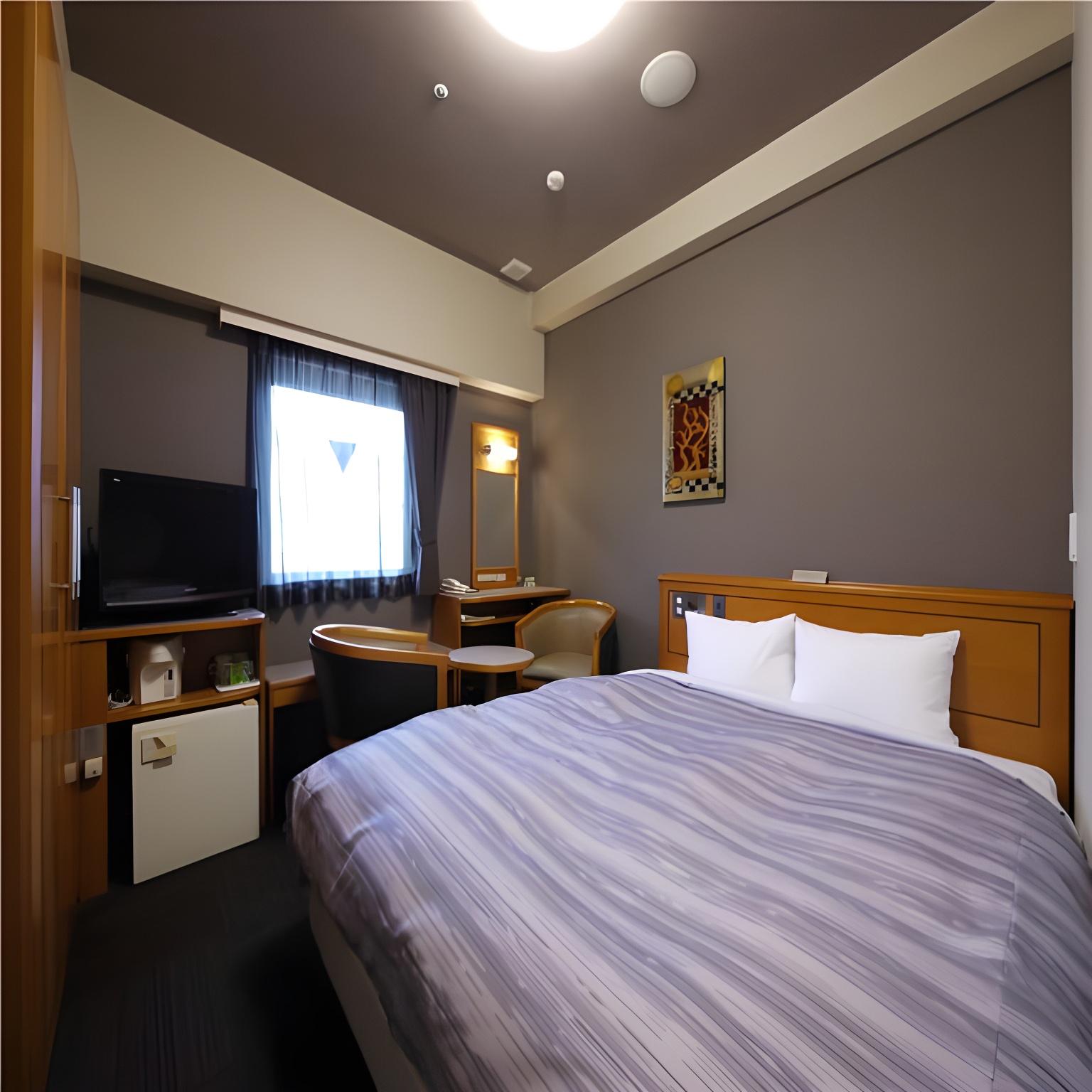 Room, Double Bed, East Wing, Smoking