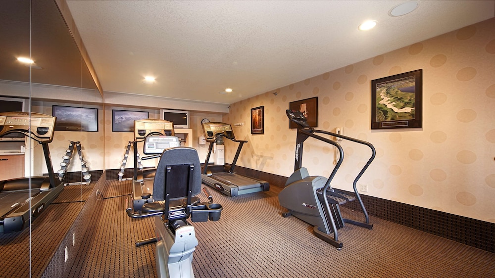 Best Western Inn & Suites Lemoore 24/36