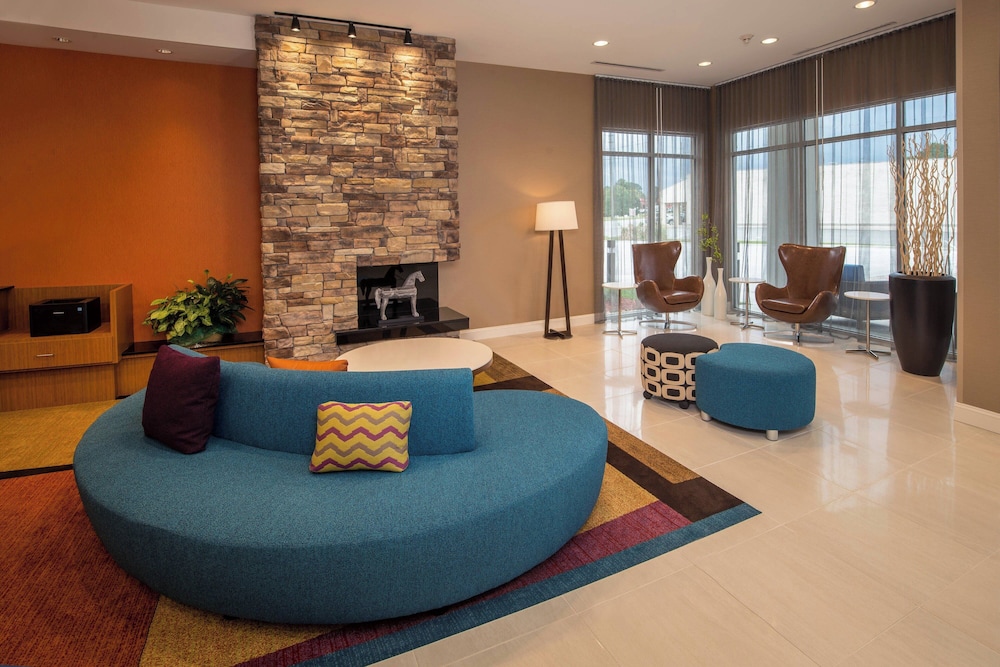 Fairfield Inn And Suites Washington 21/50
