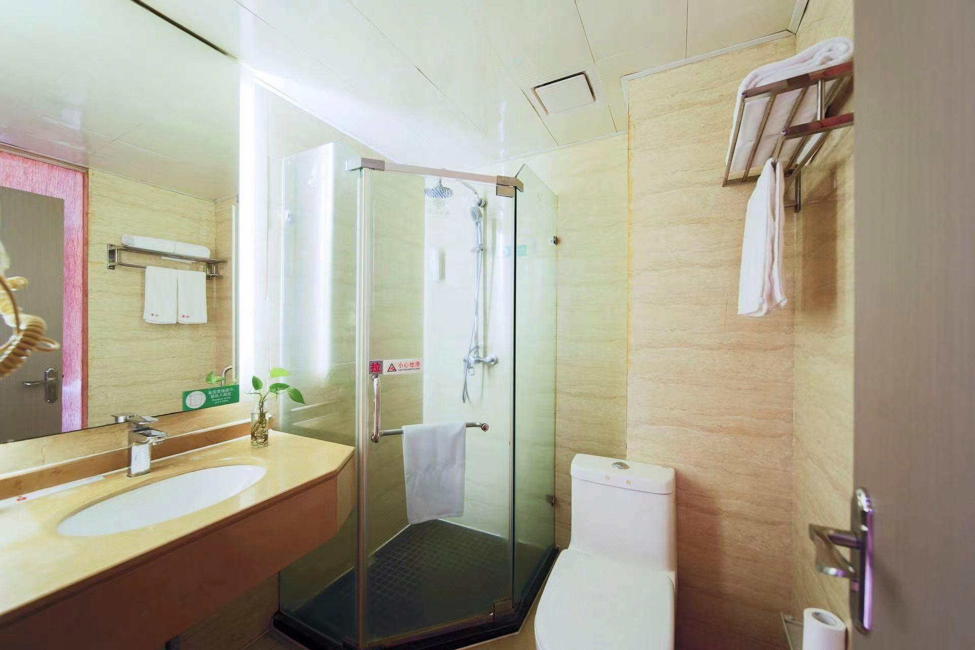 Home Inn Ningbo Tianyi Plaza Center 50/51