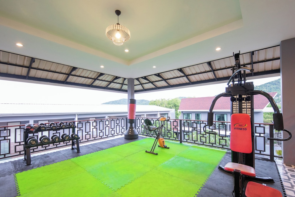 Chanakarn Pool Access Rawai 30/50