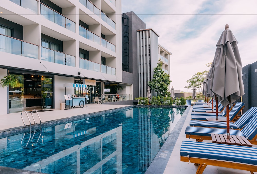 HOTEL IKON PHUKET photo1