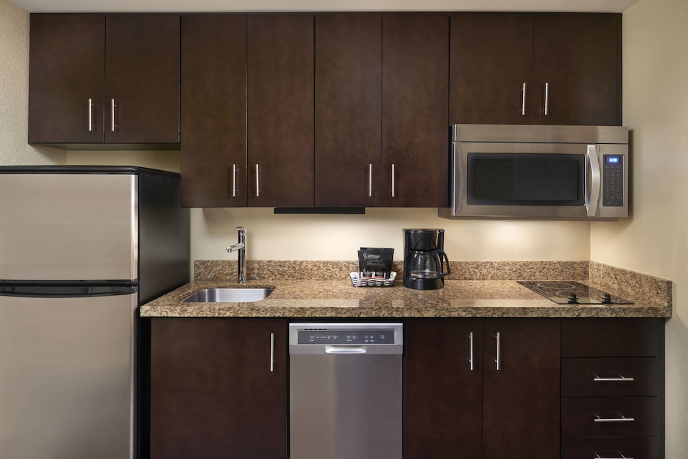 Marriott S Towneplace Suites Thunder Bay 37/41
