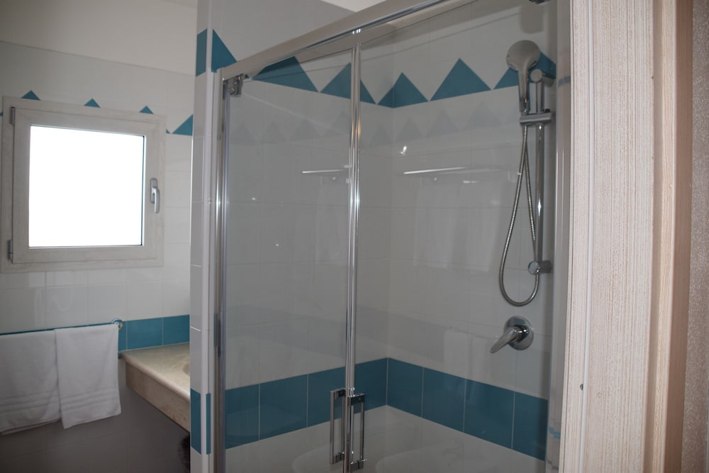 Hotel Baia Marina 24/24