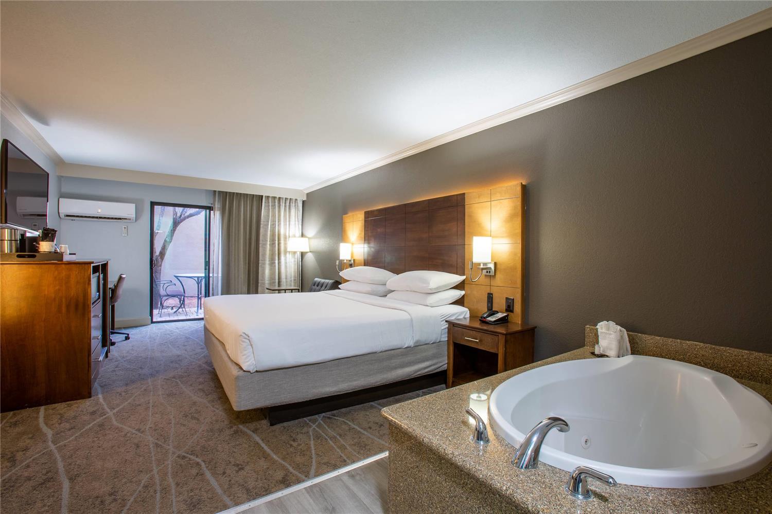 Arroyo Pinion Hotel Ascend Hotel Collection 16/17