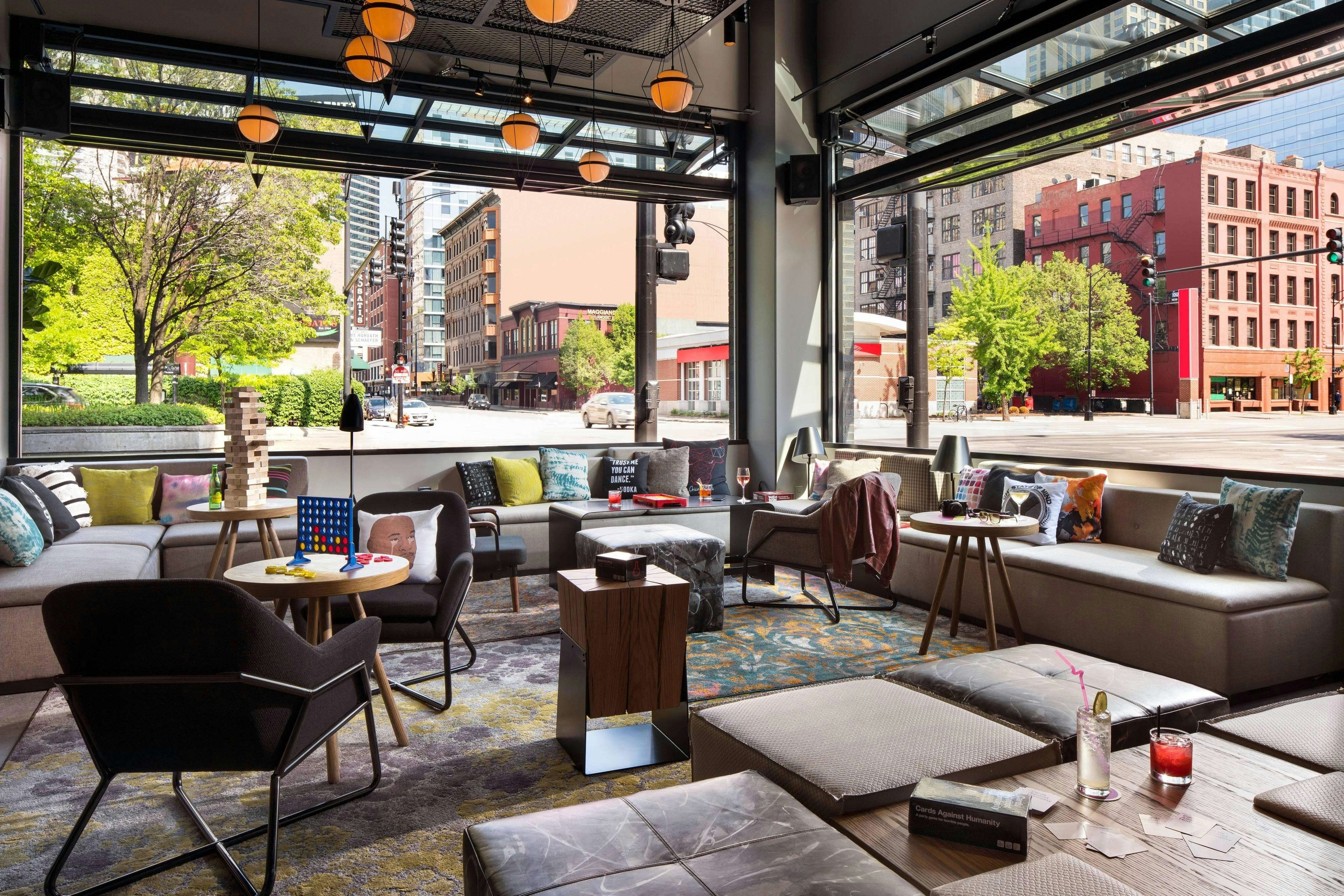MOXY CHICAGO DOWNTOWN 14/30
