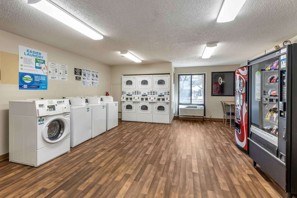 Extended Stay America - Arlington - Six Flags 8/50