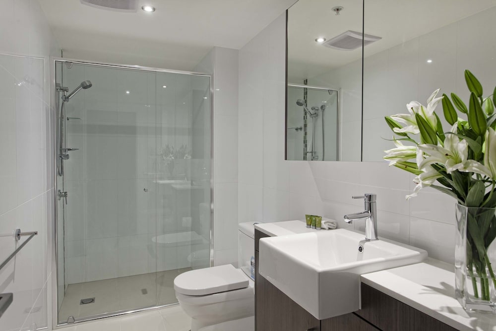 Mantra Midtown Brisbane 30/33