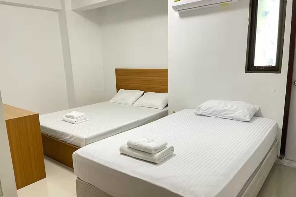 OYO 75577 Palace Hostel 11/32