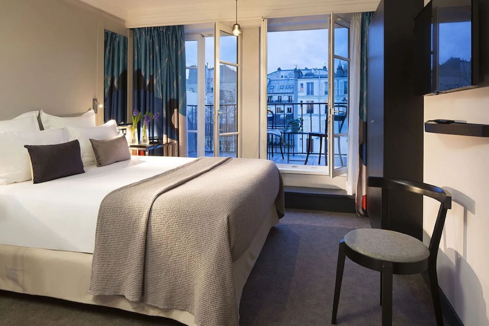 Les Matins de Paris 44/55