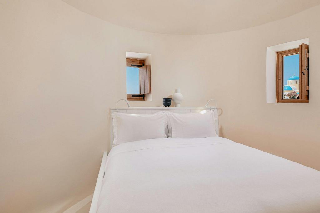 2 Bedrooms, Bi Level, Suite, King Bed, Caldera View