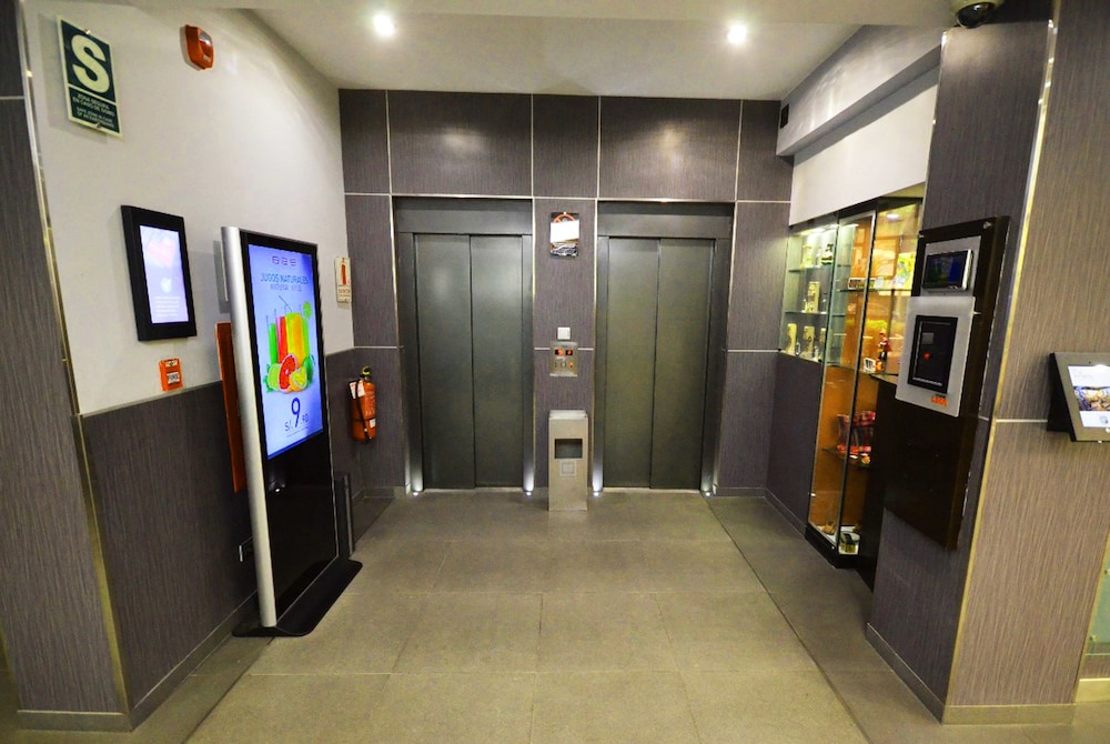 QP HOTELS LIMA 12/59