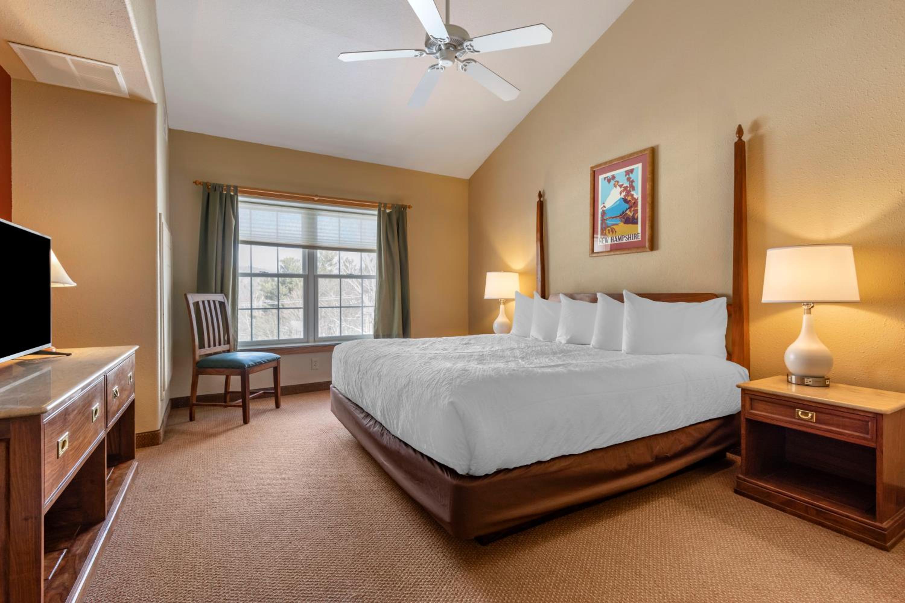 Efficiency, Suite, 2 King Beds